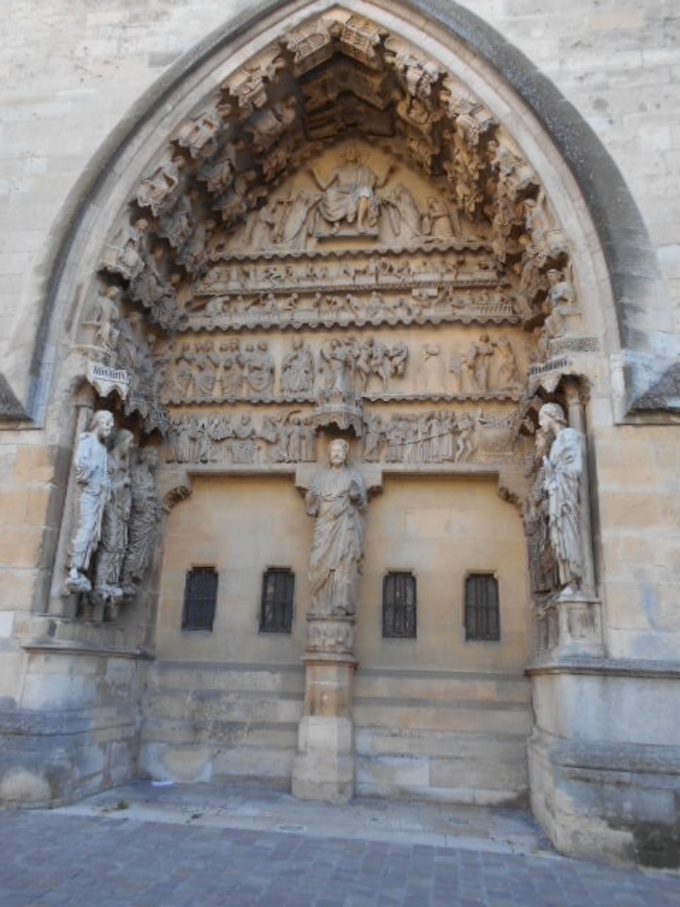 Excursions : Reims et les 31 Sacres