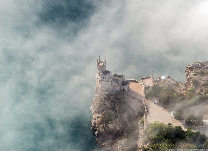 23 châteaux les plus beaux et magnifiques au monde