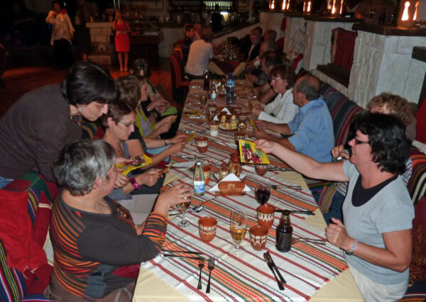 Jour 14 - Sofia -Restaurant du soir - la table