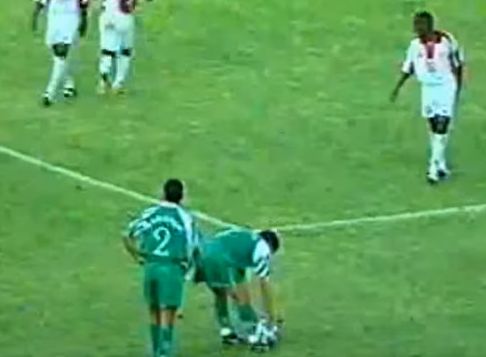 26.5.2000 EN 2 - Burkina Faso 0 Slatni Yacine Titulaire