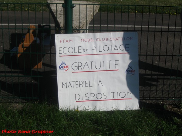 Des drônes au Club d'Aéro-Modélisme de Châtillon sur Seine