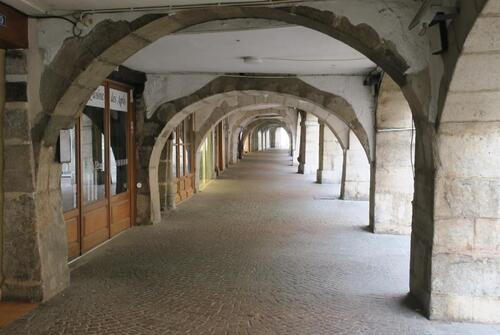 Les arcades de la rue du Pâquier à Annecy