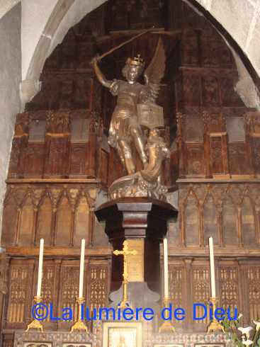 Le mont Saint Michel : L'église Saint Pierre