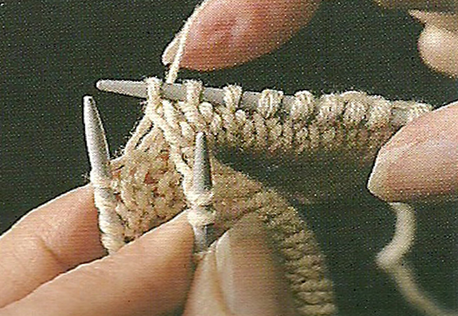 comment tricoter 6 mailles ensemble