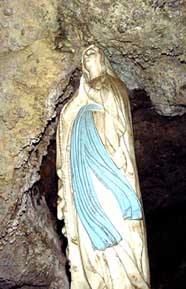 Bidarray, la grotte du Saint qui sue (Arpeko Saindua)