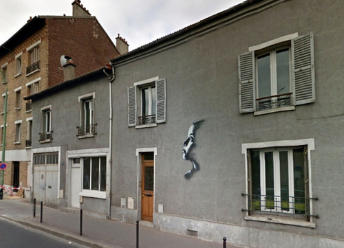  Pochoir de C215, au 201 la rue Gabriel Peri à Vitry-sur Seine. 2009 - façade repeinte depuis.