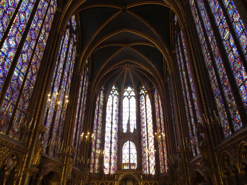 LA  TRES  SAINTE  CHAPELLE