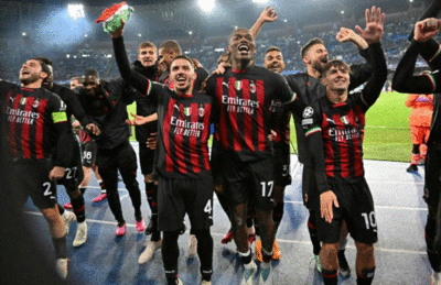 Les joueurs de l’AC Milan célébrant leur victoire