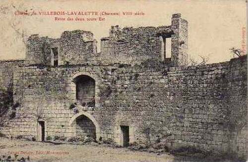 Villebois-Lavalette et son château (Charente)