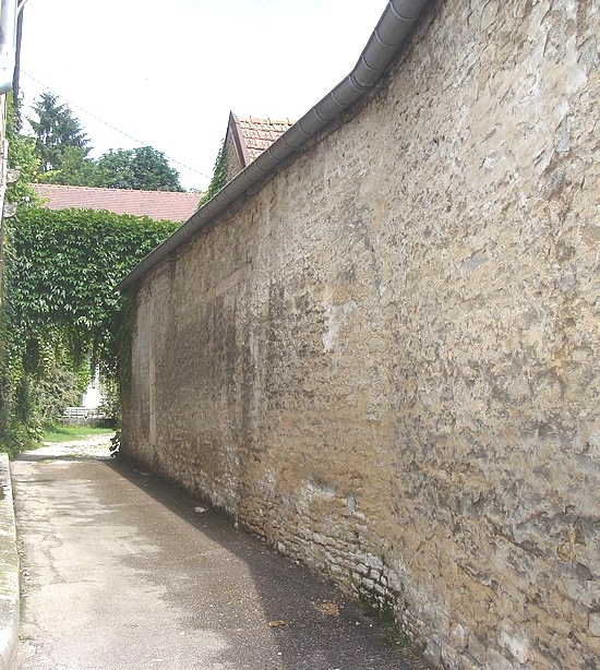 Les rues de Châtillon sur Seine:l'impasse des Capucins...