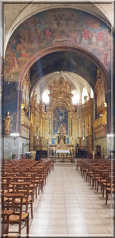 1025 - La Collégiale ND des Anges à l’Isle-sur-la-Sorgue dans le Vaucluse (84)