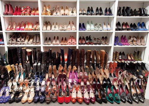Les femmes et les chaussures : confessions d'une accro du shopping… 