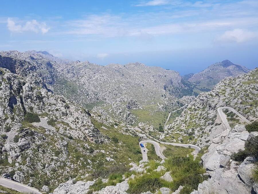 descente du canyon direction sa calobra , le torent del pareis ... 