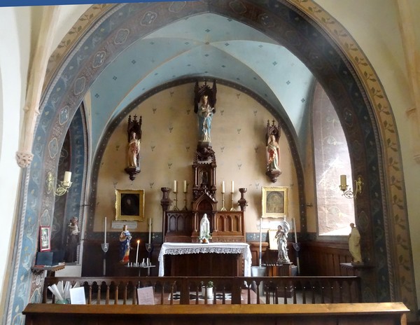 L'église de Châteauneuf en Auxois