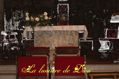 Moustiers Sainte Marie : L'église Notre-Dame de l'Assomption