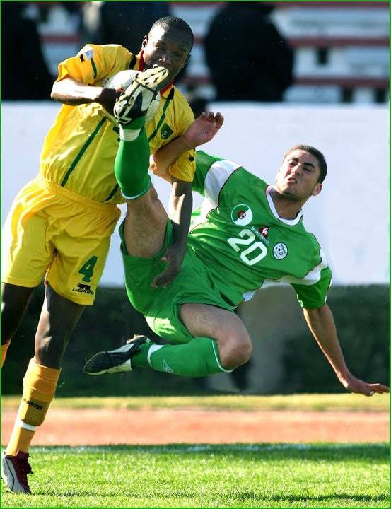 3.2.2004 CAN Zimbabwe-EN  2-1