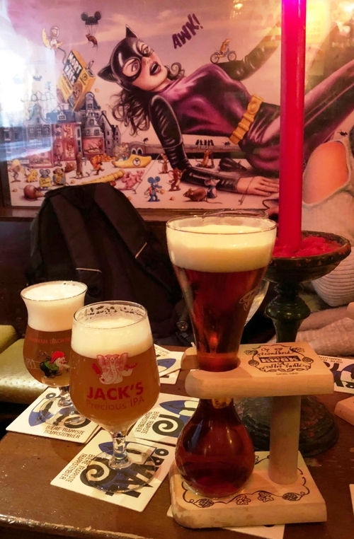 Bières au café Belgique à Amsterdam