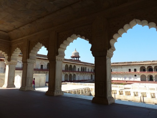 le fort rouge à Agra; l'intérieur;