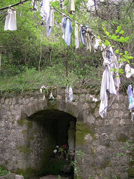 Lunas, fontaine des yeux