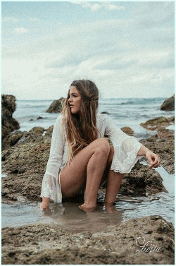 fdTVcyE3ZEypg1nxewLs6PnArkc@250x377.gif