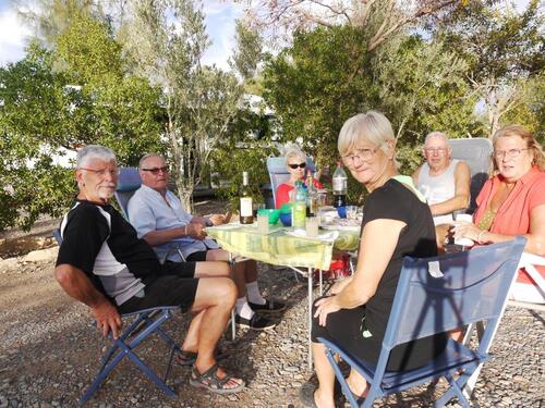 Apéro avec nos amis Annie et Patrick et leurs amis