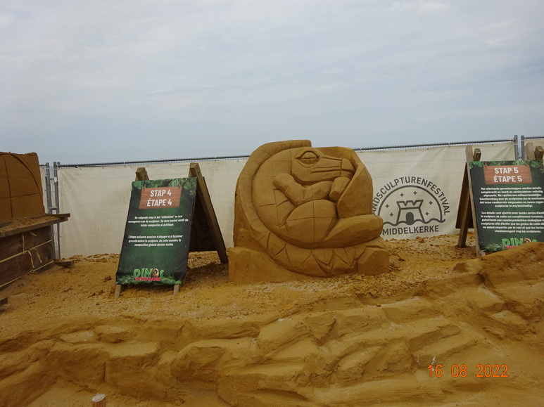 Sculptures de sable avec Nadine