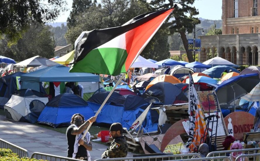UCLA pro-Palestinian encampment 'unlawful,' says school as it moves to  disband protest - UPI.com