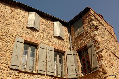 Rivesaltes : portes et fenêtres ... n5