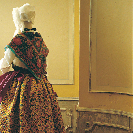 Grasse et le musée provençal du costume et du bijou