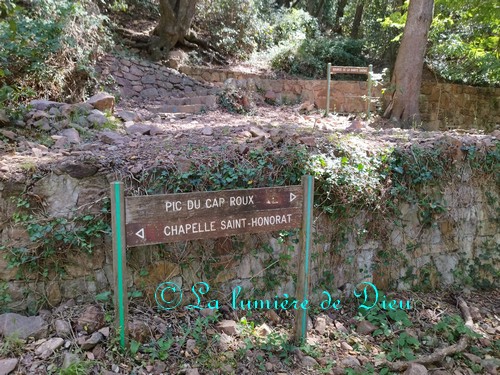Saint Raphaël, la grotte saint Honorat (Sainte Baume)