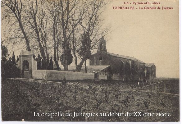 Chapelle de Juhègues au début du XXème siècle...que de vignes ! | Torreilles,  Chapelle, Pyrénées