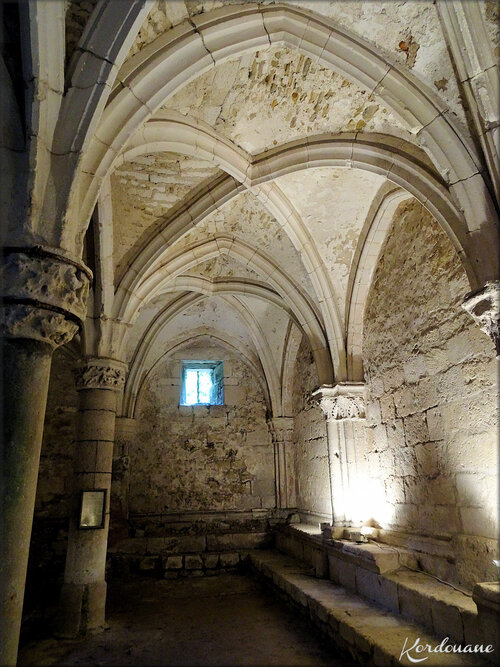 Photo Salle Capitulaire de l'abbaye de St Michel de l'Herm