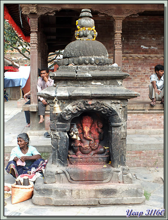 Blog de images-du-pays-des-ours : Images du Pays des Ours (et d'ailleurs ...), Ganesha - Durbar Square - Katmandou - Népal