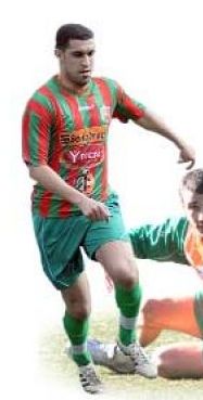 Khenniche Fares (US Créteil) arrive au Mercato Hivernal