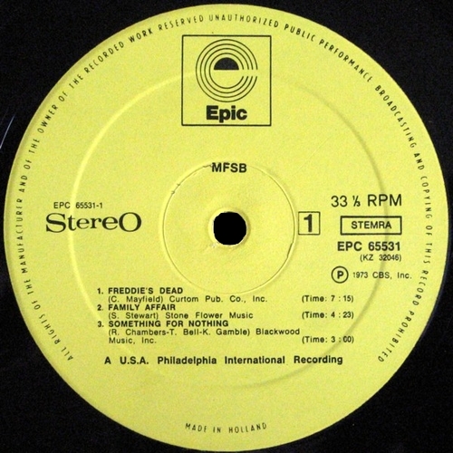 1973 : MFSB : Album " MFSB " Philadelphia International Records KZ 32046 [ US ]