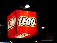 Le logo de la marque de jeux LEGO