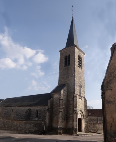 L'église de Baigneux les Juifs