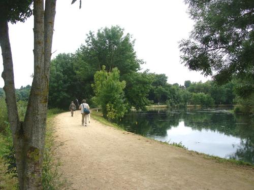 Le concours de Pêche de Sainte Colombe s/Seine