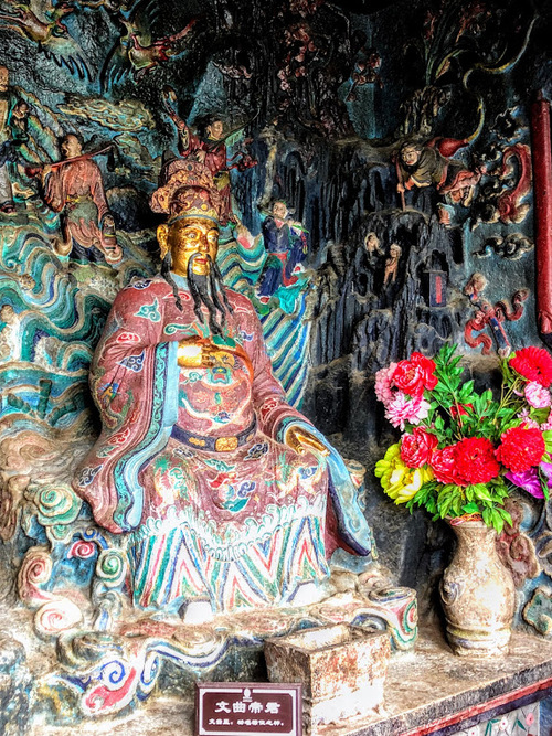 pavillon de la splendeur suprème près de Kunming