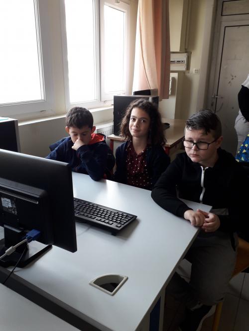 Au collège ...