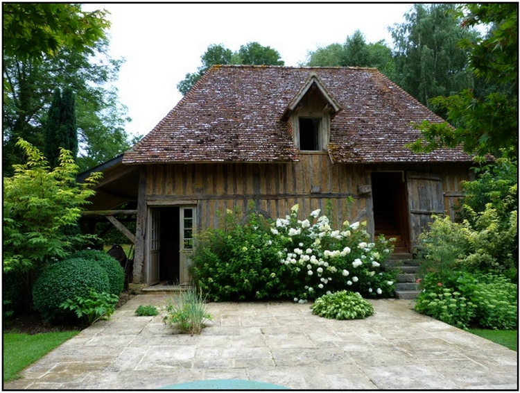 Le jardin du Pays d' Auge a Cambremer 