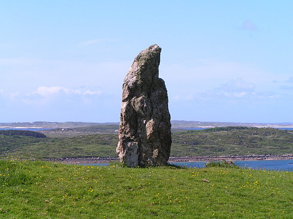 Menhir de Co Galway Clifen en Irlande