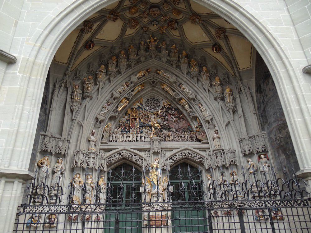 La Collégiale Saint-Vincent de Berne...