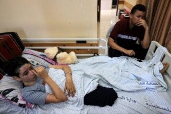"Rattachez moi mes jambes" : l'effroi  des enfants amputés dans Gaza en guerre