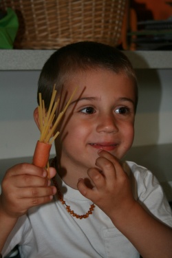 LES SAUCISSES SPAGHETTIS