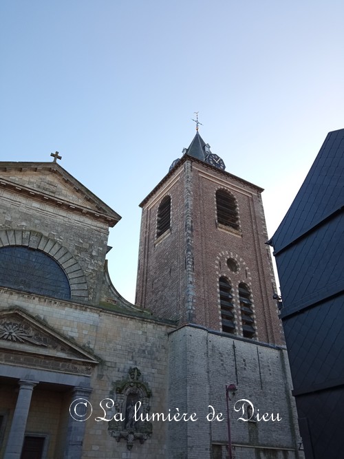 Menin (Belgique), l'église Saint Vaast