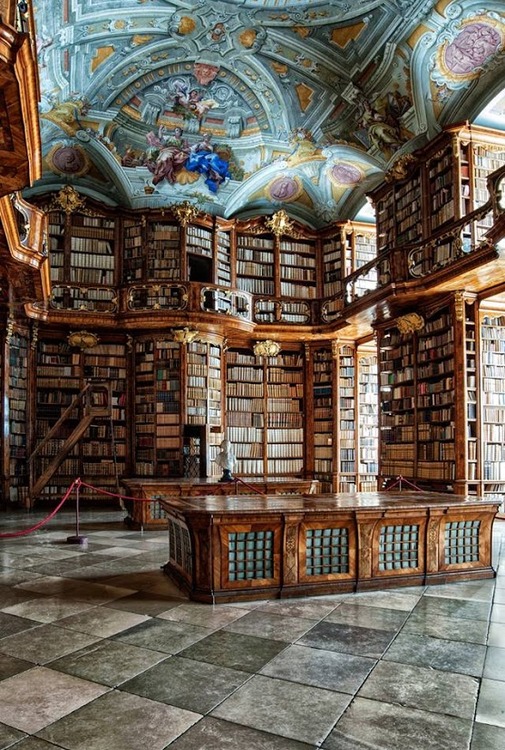 Bibliothèque du monastère de St. Florian en Autriche