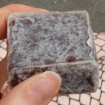 AN-MITSU ( あんみつ) - Cubes de gelée avec confiture d'Azuki, glace et fruits frais en sirop