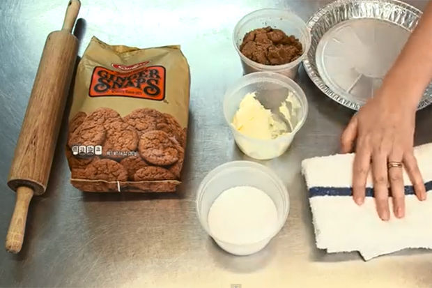 Comment faire une pâte à tarte à base de biscuits en moins d'une minute (vidéo)