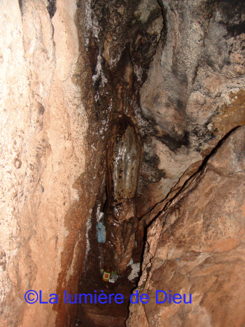 Bidarray, la grotte du Saint qui sue (Arpeko Saindua)